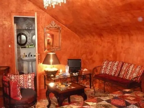 Bed & Breakfast La Chandanielerie Quimper